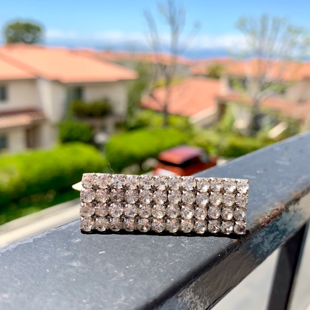 Double finger rhinestone ring